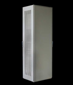 仿威图网络服务器通信机柜操作台 专业设计与高效运维的融合